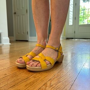 Dansko yellow sandals. Slightly worn. Size 40.